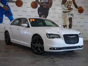 2022 Chrysler 300 300S RWD photo