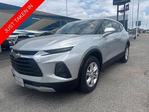 2022 Chevrolet Blazer LT FWD photo