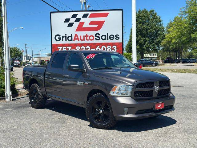 2015 Ram 1500 Express 4WD photo