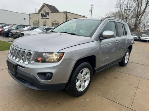 2017 Jeep Compass Latitude FWD photo