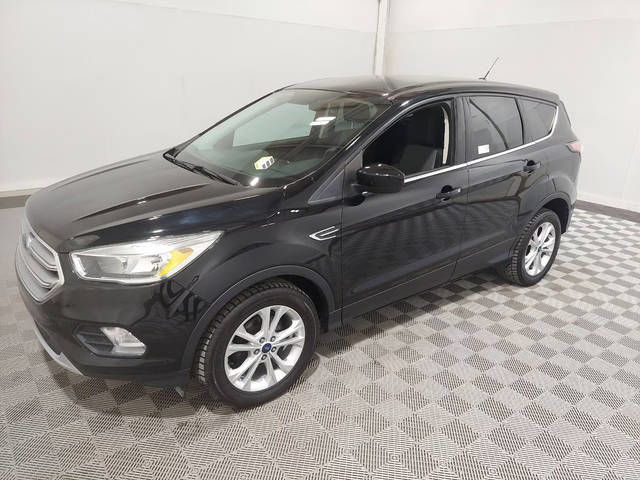 2017 Ford Escape SE FWD photo