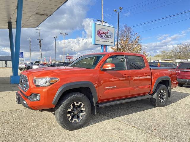 2018 Toyota Tacoma SR5 4WD photo