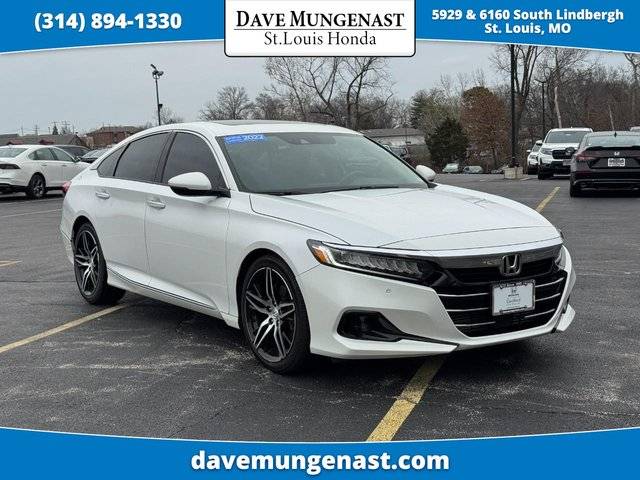 2022 Honda Accord Touring FWD photo
