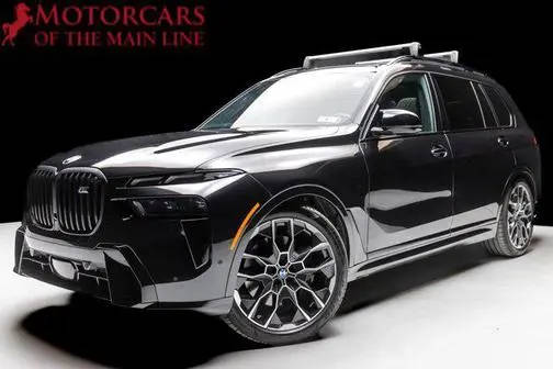 2023 BMW X7 M60i AWD photo