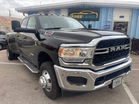 2022 Ram 3500 Tradesman 4WD photo