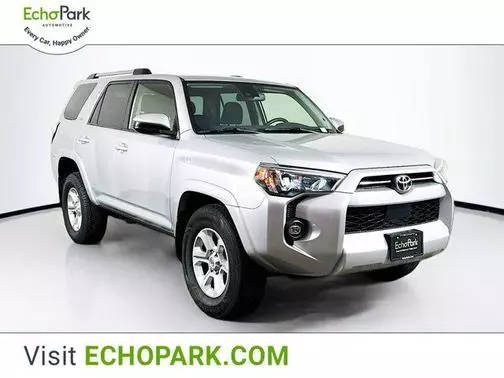 2022 Toyota 4Runner SR5 RWD photo