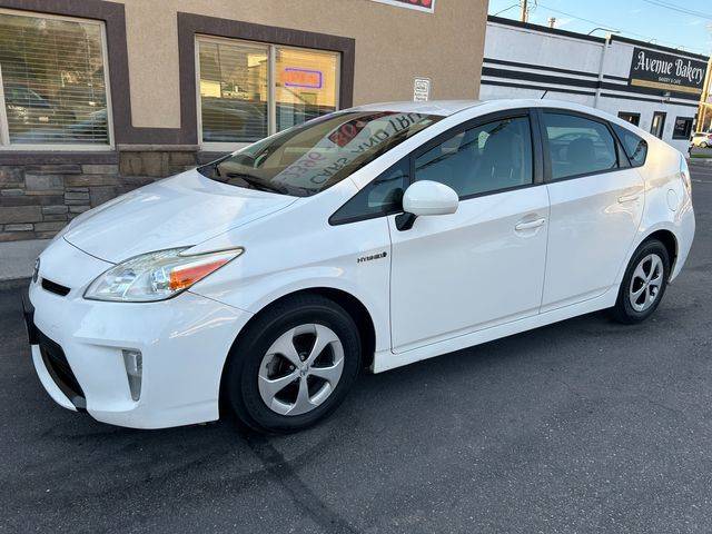 2015 Toyota Prius Two FWD photo