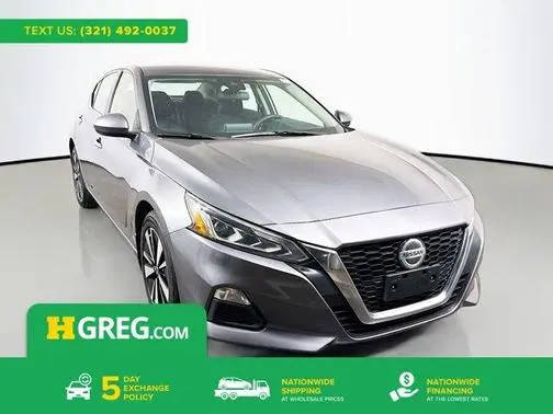 2021 Nissan Altima 2.5 SV FWD photo