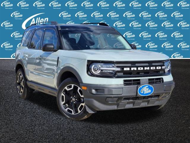 2021 Ford Bronco Sport Outer Banks 4WD photo