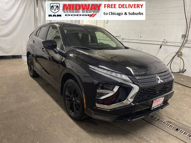 2022 Mitsubishi Eclipse Cross LE 4WD photo