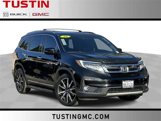 2019 Honda Pilot Touring 7-Passenger AWD photo