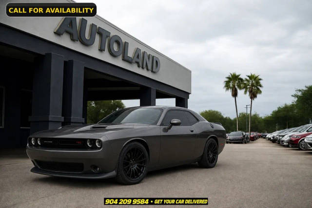 2015 Dodge Challenger R/T RWD photo