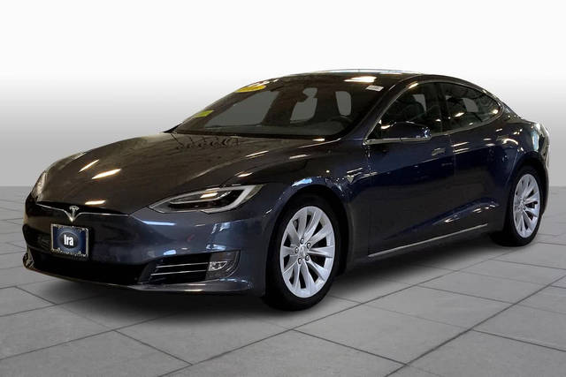 2016 Tesla Model S 60D AWD photo