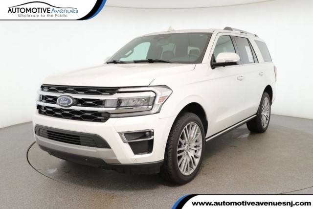 2022 Ford Expedition Limited RWD photo