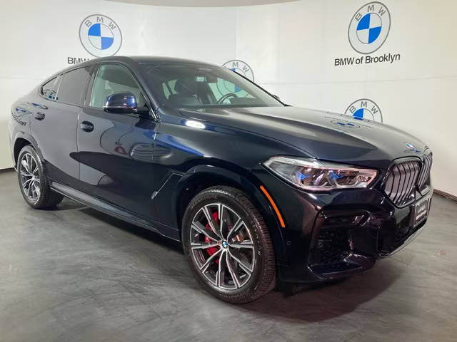 2022 BMW X6 M50i AWD photo