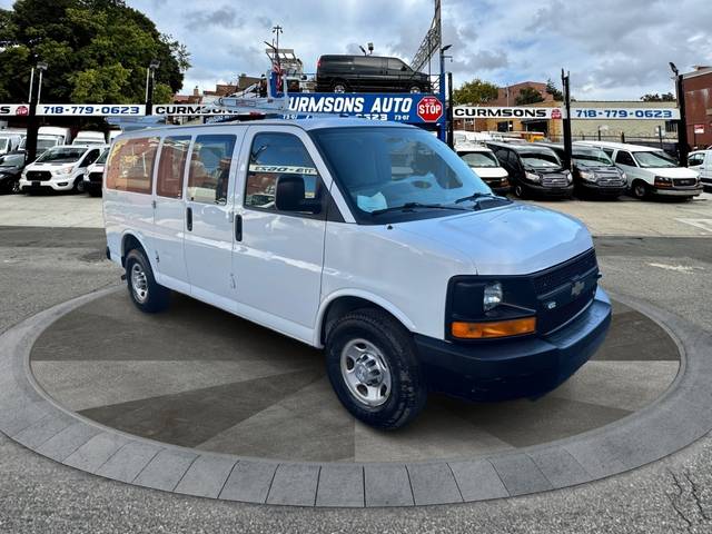 2016 Chevrolet Express Cargo  RWD photo