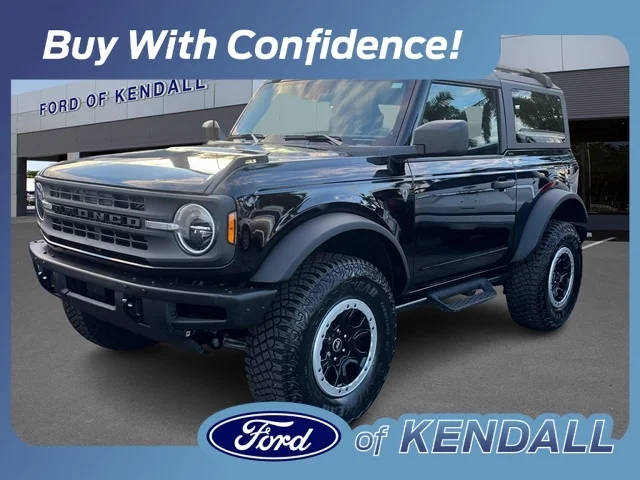 2023 Ford Bronco 2 Door Base 4WD photo