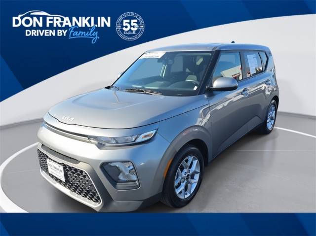 2022 Kia Soul LX FWD photo