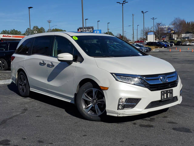 2020 Honda Odyssey Touring FWD photo