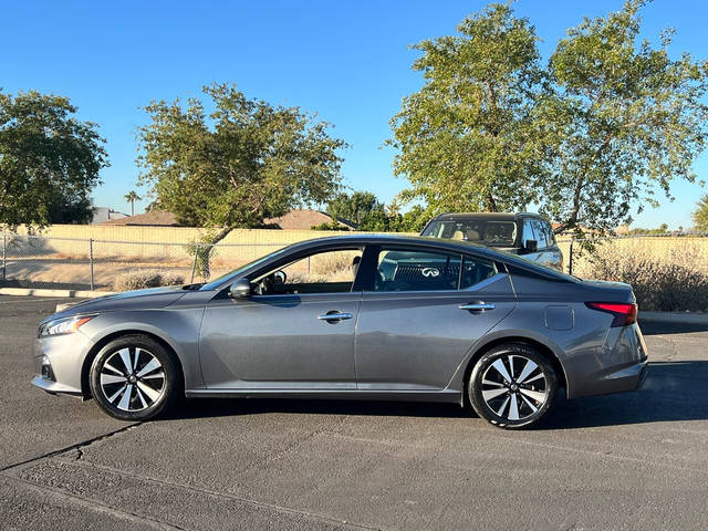 2020 Nissan Altima 2.5 SL FWD photo