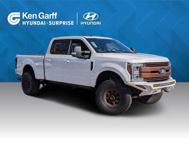 2019 Ford  Platinum 4WD photo