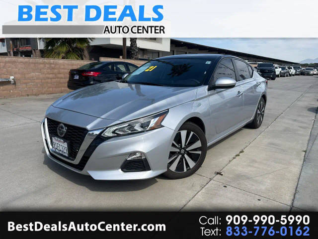 2021 Nissan Altima 2.5 SV FWD photo
