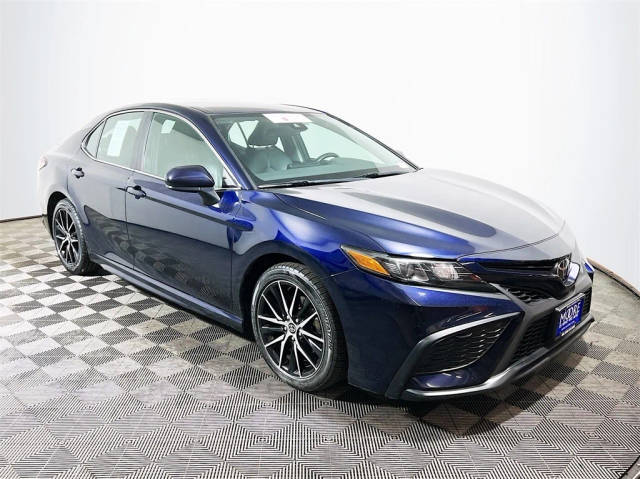 2021 Toyota Camry SE FWD photo