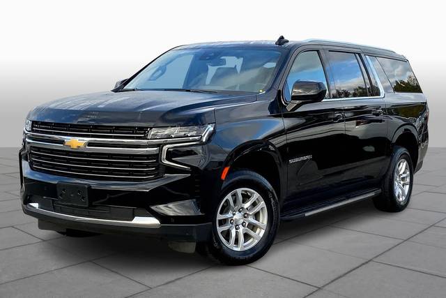 2023 Chevrolet Suburban LT 4WD photo