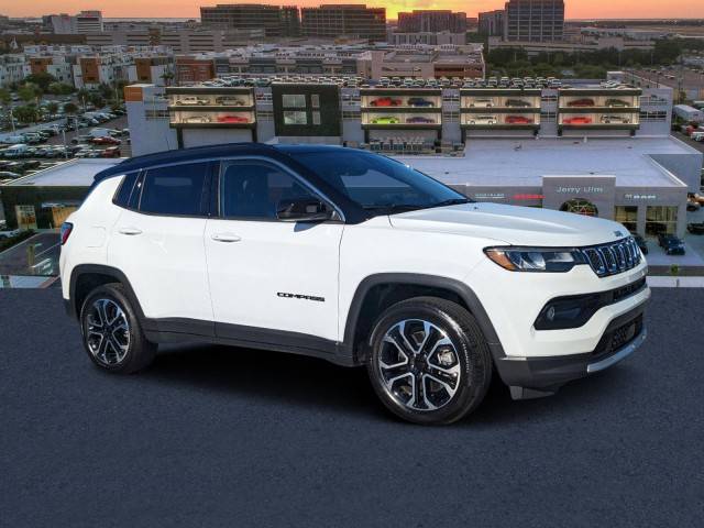 2023 Jeep Compass Limited 4WD photo