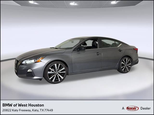 2022 Nissan Altima 2.5 SR FWD photo