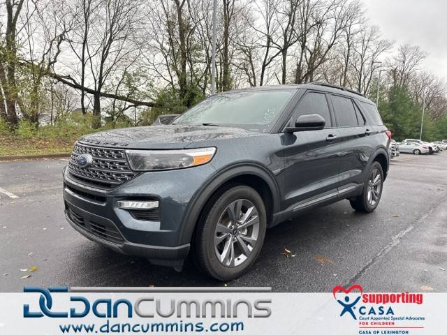 2022 Ford Explorer XLT 4WD photo