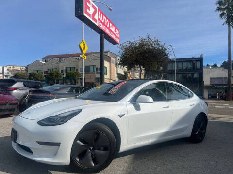 2019 Tesla Model 3 Standard Range Plus RWD photo