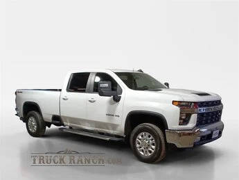 2022 Chevrolet Silverado 3500HD LT 4WD photo