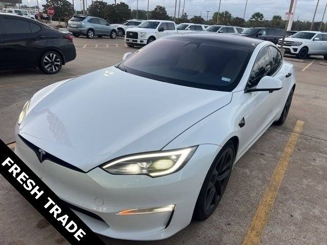 2022 Tesla Model S  AWD photo