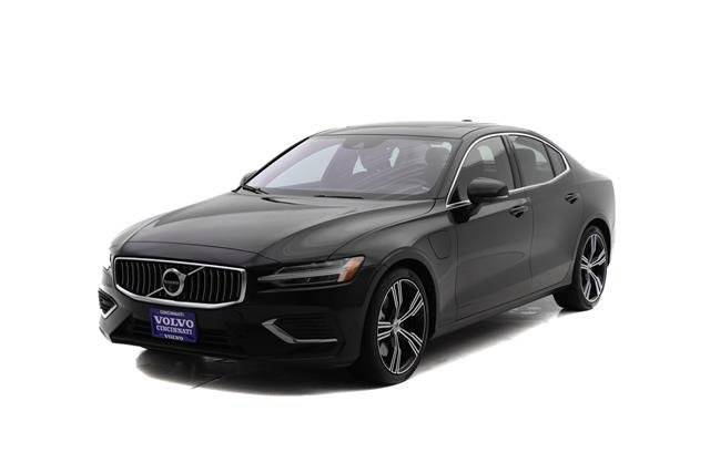 2022 Volvo S60 Inscription AWD photo