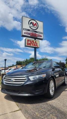2015 Ford Taurus SEL FWD photo