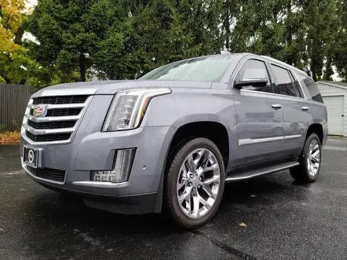 2018 Cadillac Escalade Luxury 4WD photo