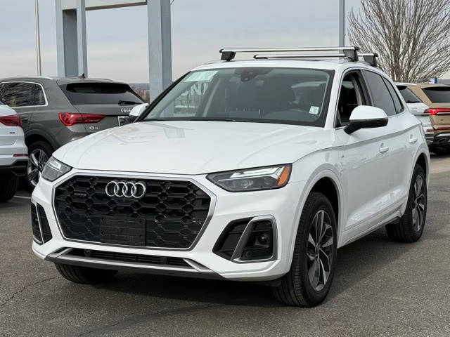 2022 Audi Q5 S line Premium Plus AWD photo