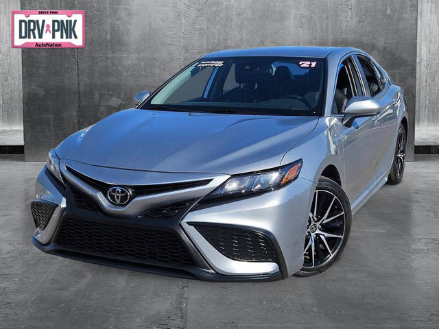 2021 Toyota Camry SE FWD photo