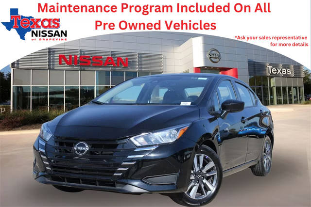 2023 Nissan Versa SV FWD photo