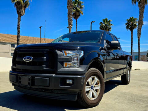 2017 Ford F-150 XL 4WD photo