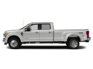 2019 Ford F-450 Super Duty LARIAT 4WD photo