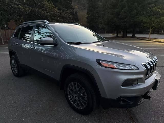 2015 Jeep Cherokee Latitude 4WD photo