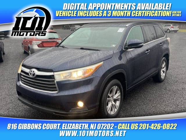 2015 Toyota Highlander XLE AWD photo