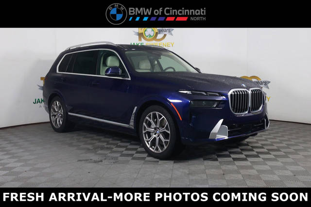 2023 BMW X7 xDrive40i AWD photo