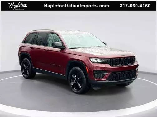 2023 Jeep Grand Cherokee Altitude 4WD photo