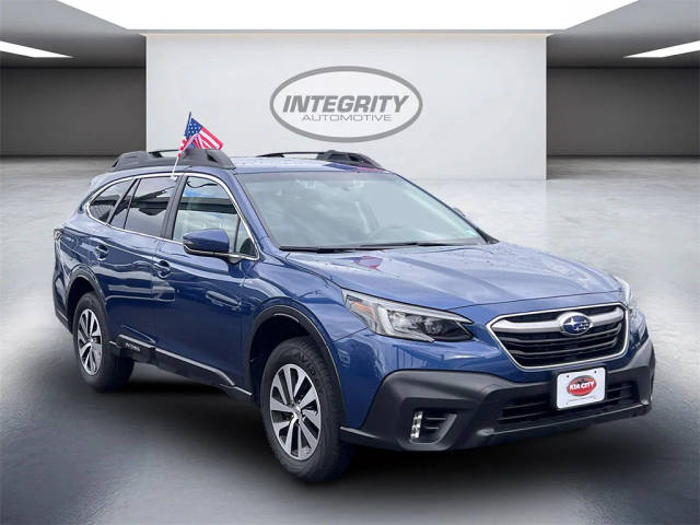 2022 Subaru Outback Premium AWD photo