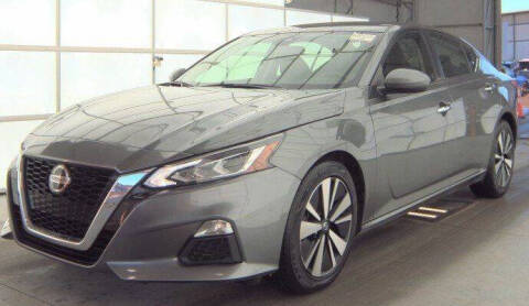 2022 Nissan Altima 2.5 SV FWD photo