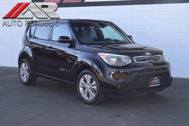 2015 Kia Soul + FWD photo