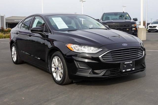 2020 Ford Fusion SE FWD photo